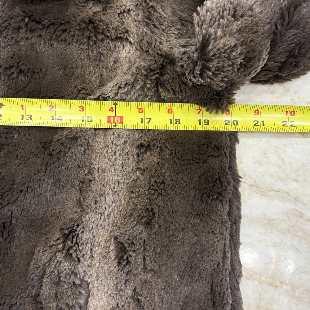 Betsey Johnson Brown/Tan Faux‎ Fur Teddy Coat Size M Lined Hook Eye Closure - Picture 8 of 14